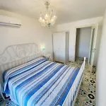 Amalu Piscina E Giardino Villa *