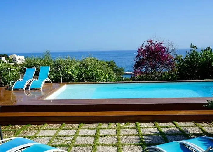 וילה Amalu Piscina E Giardino קאפרי