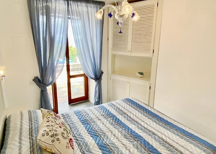 Villa Amalu Piscina E Giardino