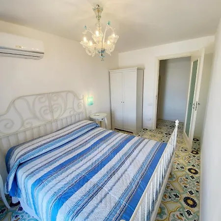 Amalu Piscina E Giardino וילה